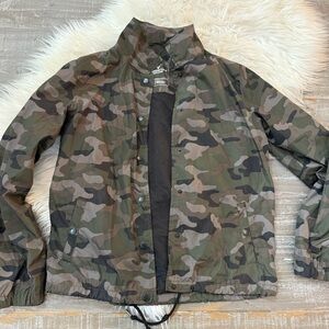 American Eagle Camo Wind Breaker
